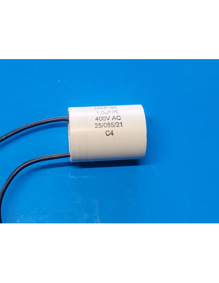 kondensator TC 1,5uF walcowy mały